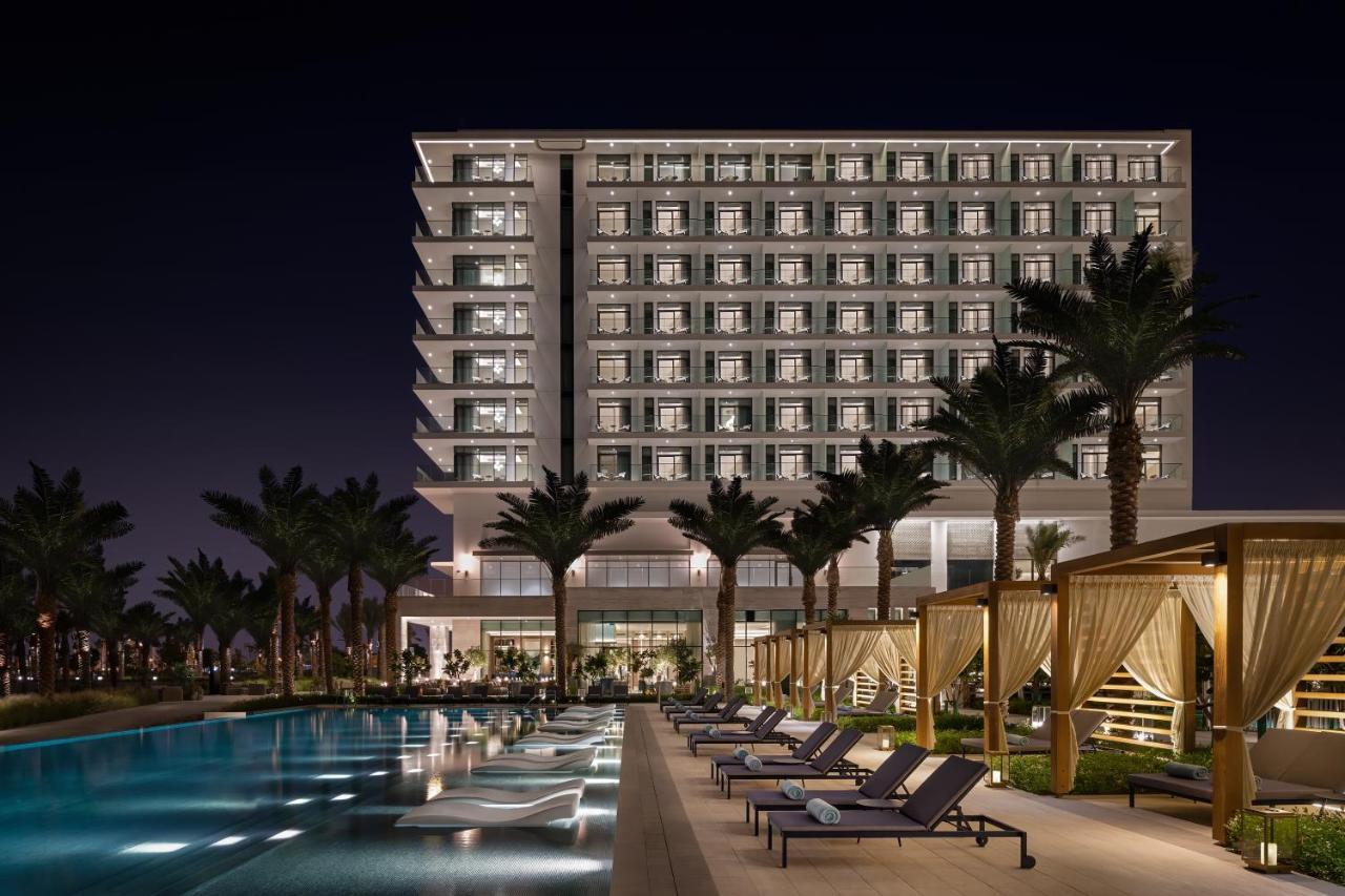 Address Beach Resort Bahrain Manama Exterior photo The Ritz-Carlton, DIFC, Dubai